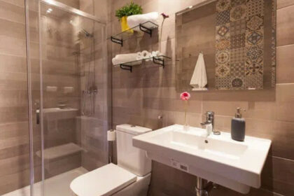 9f9e7cc21a8324b6adf17448566a9f87 - 4