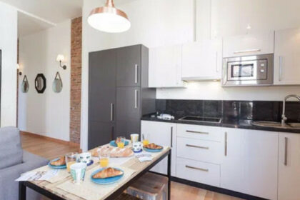 9f9e7cc21a8324b6adf17448566a9f87 - 6