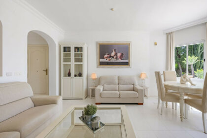 9fee75a0ab6228b7ed305e7923d14d1e - 13