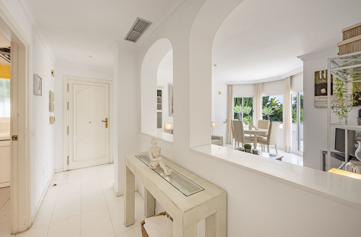 9fee75a0ab6228b7ed305e7923d14d1e - 14