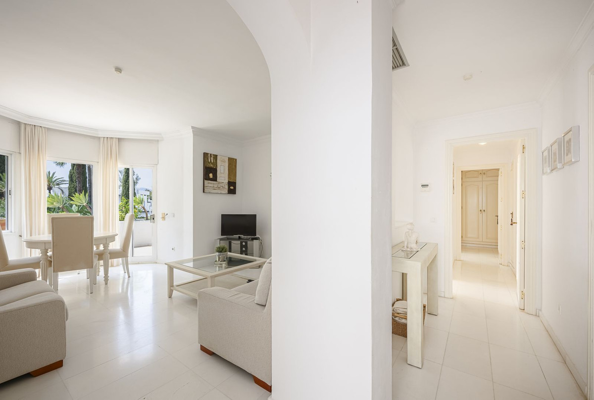 9fee75a0ab6228b7ed305e7923d14d1e - 19