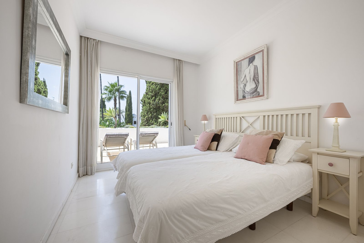 9fee75a0ab6228b7ed305e7923d14d1e - 30