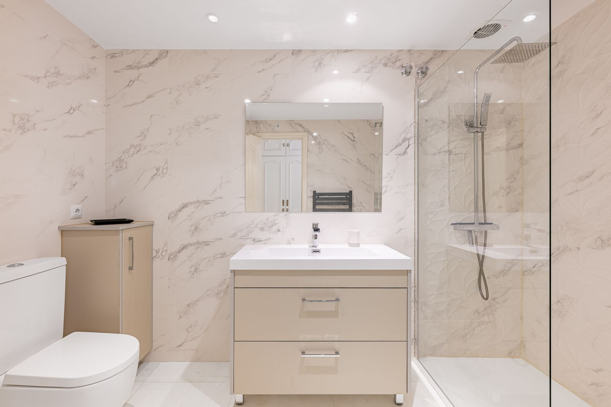 9fee75a0ab6228b7ed305e7923d14d1e - 4