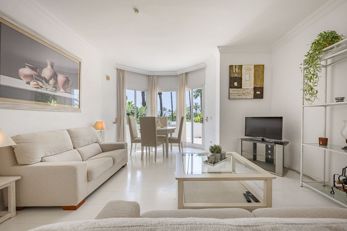 9fee75a0ab6228b7ed305e7923d14d1e - 7