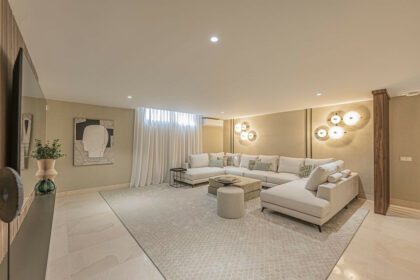 9feff8f8a63df36b72728179439dcb4d - 18