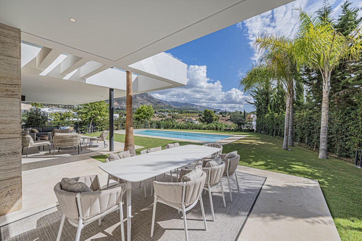 9feff8f8a63df36b72728179439dcb4d - 19