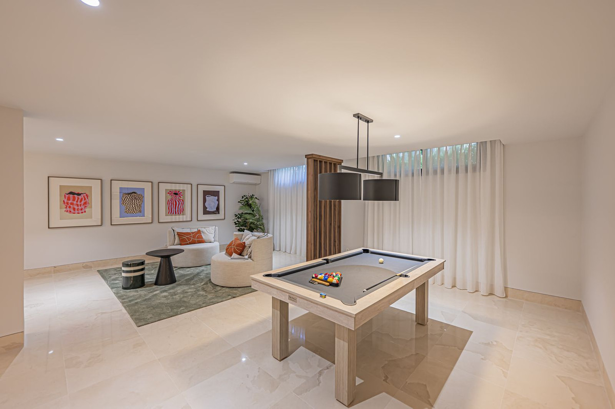 9feff8f8a63df36b72728179439dcb4d - 25