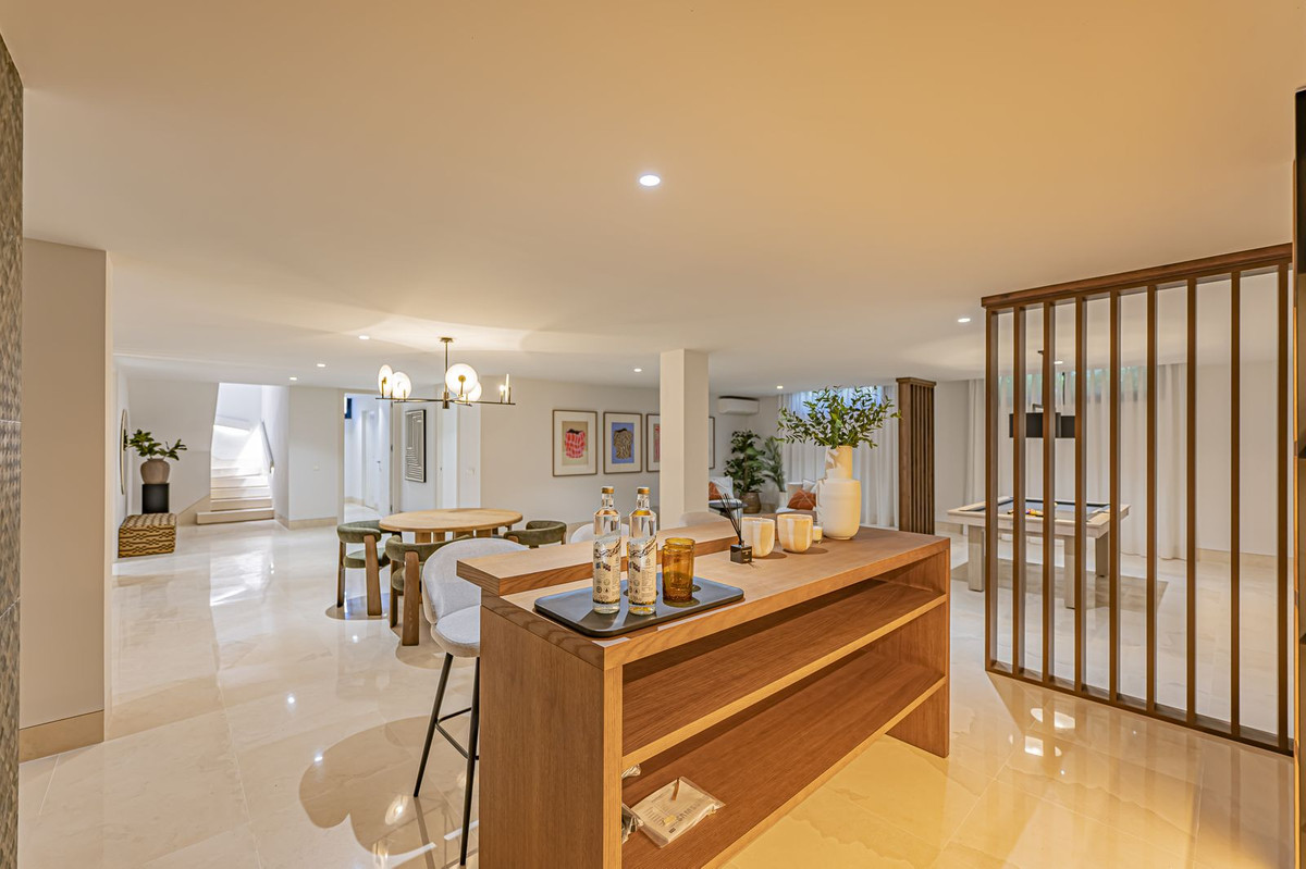 9feff8f8a63df36b72728179439dcb4d - 27