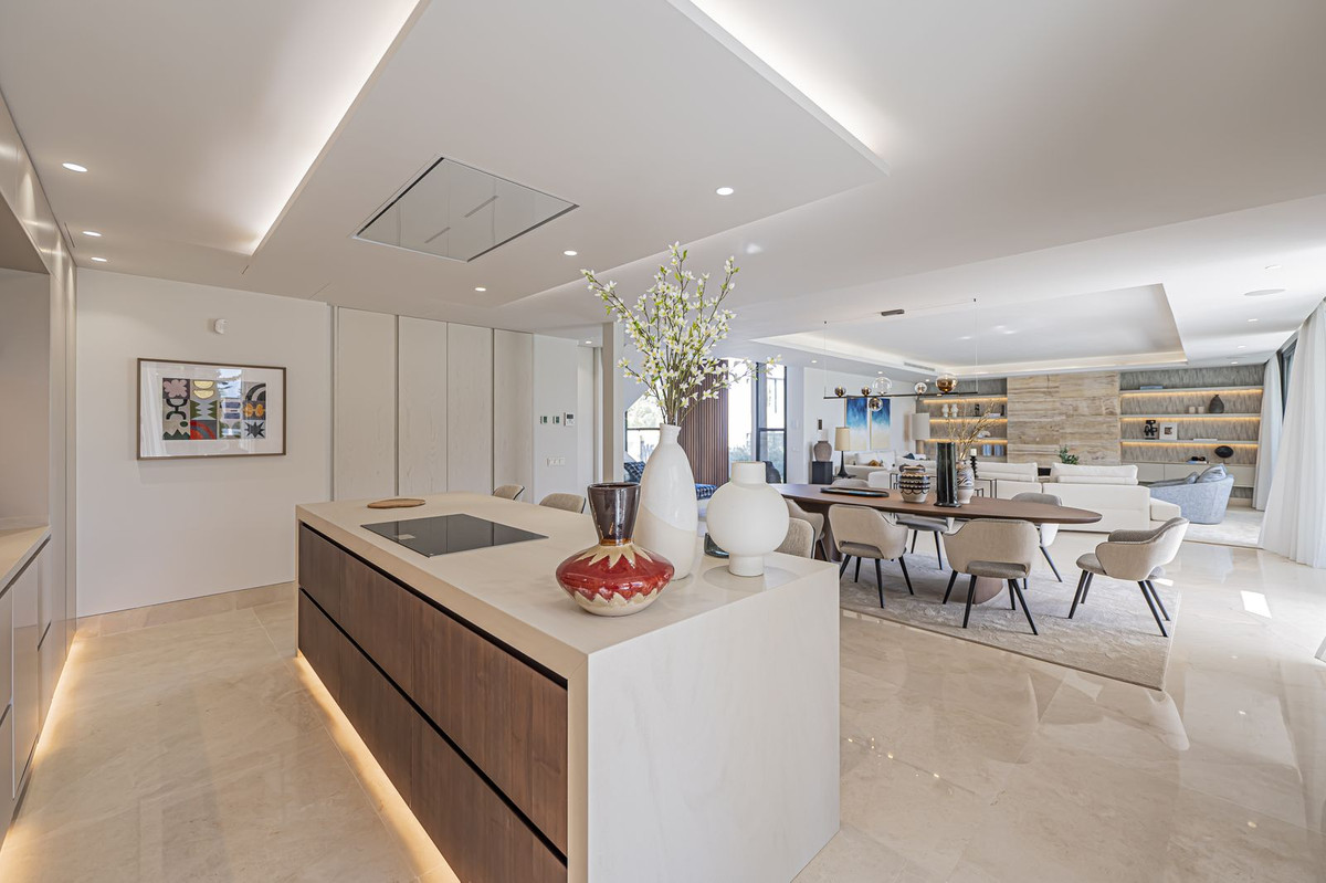 9feff8f8a63df36b72728179439dcb4d - 4