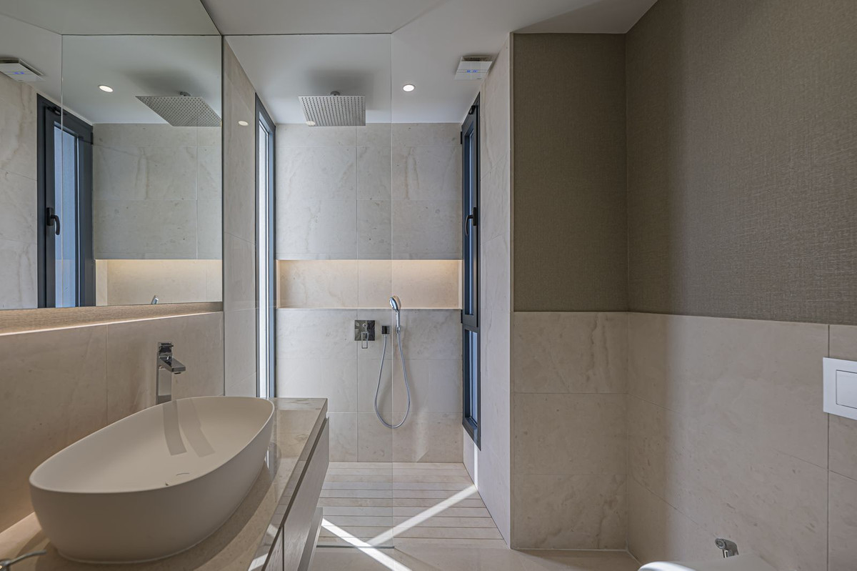 9feff8f8a63df36b72728179439dcb4d - 44