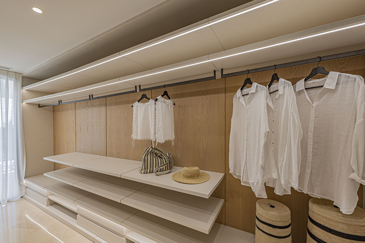 9feff8f8a63df36b72728179439dcb4d - 47