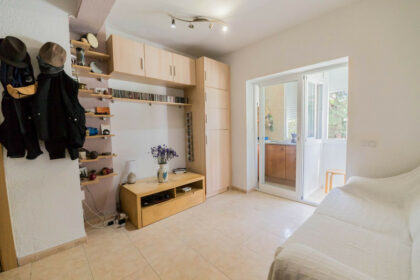 a05500f7613fc6defc6c8021f6bfbbba - 8