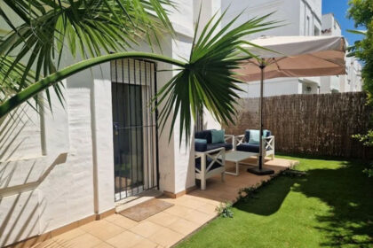 a19696a1eb4b141b71b3fd5ba88daca2 - 2