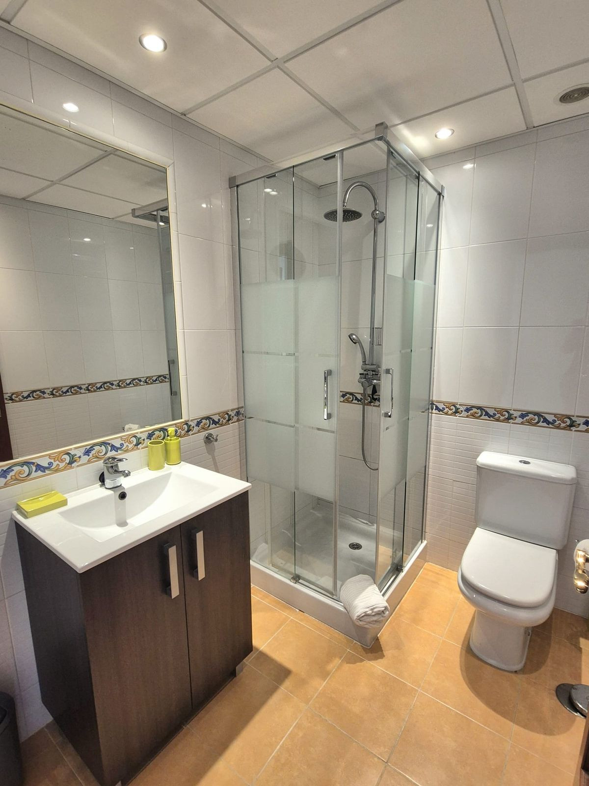 a1d551924be26a4275160f15e36d274a - 17