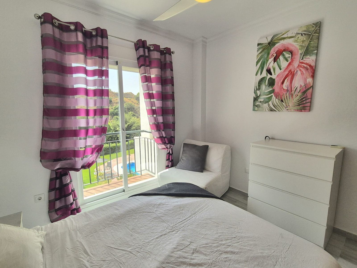 a1d551924be26a4275160f15e36d274a - 18