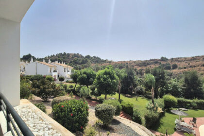 a1d551924be26a4275160f15e36d274a - 27