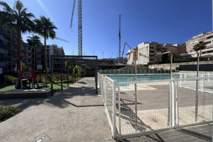 a1ec62fe3b3b3ff178b981db793475b8 - 27