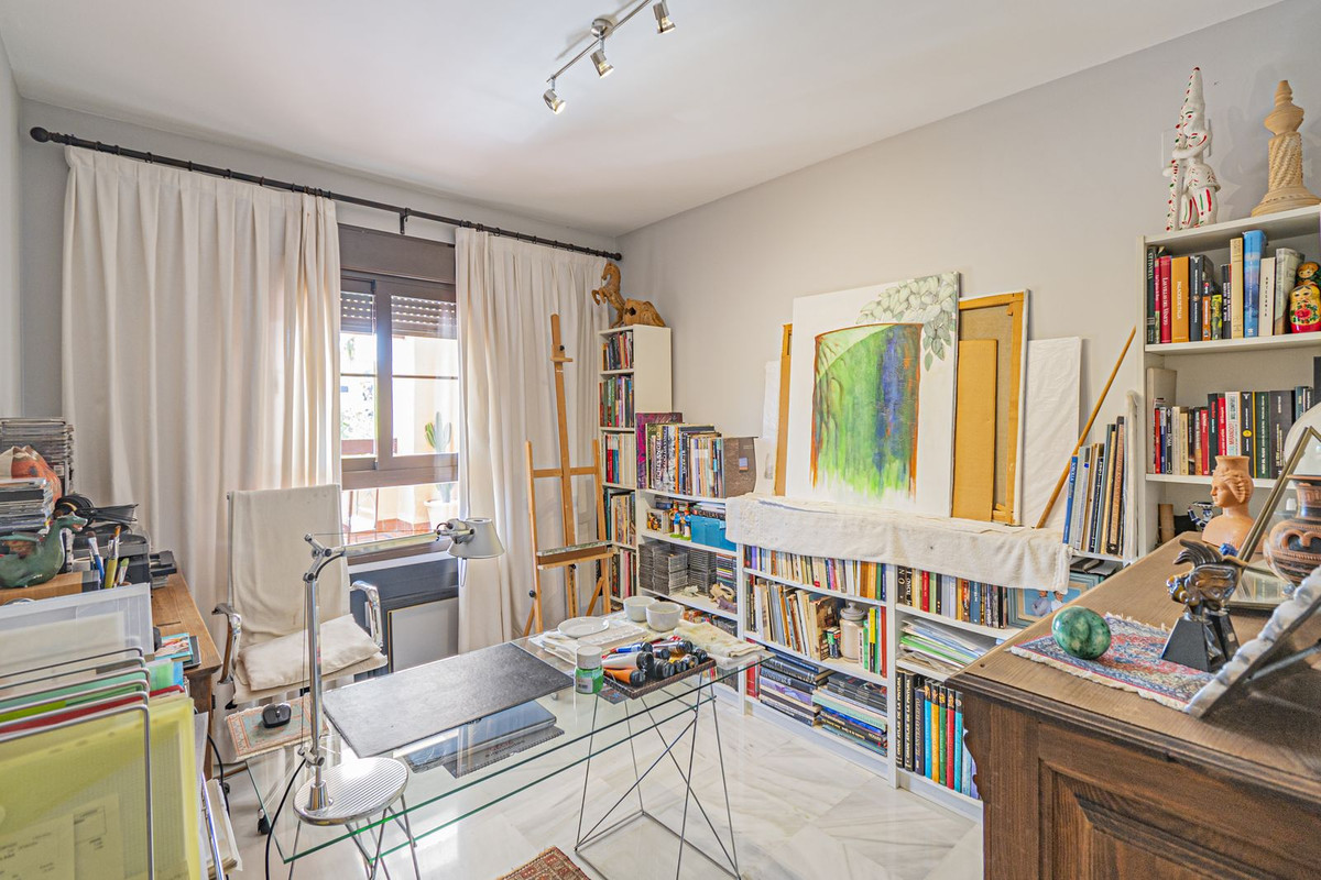 a2833f3c74dc54fe6d6c316f3454d886 - 21