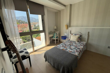 a307dcc9d655d26f0fb3d46f4b8d0e12 - 21