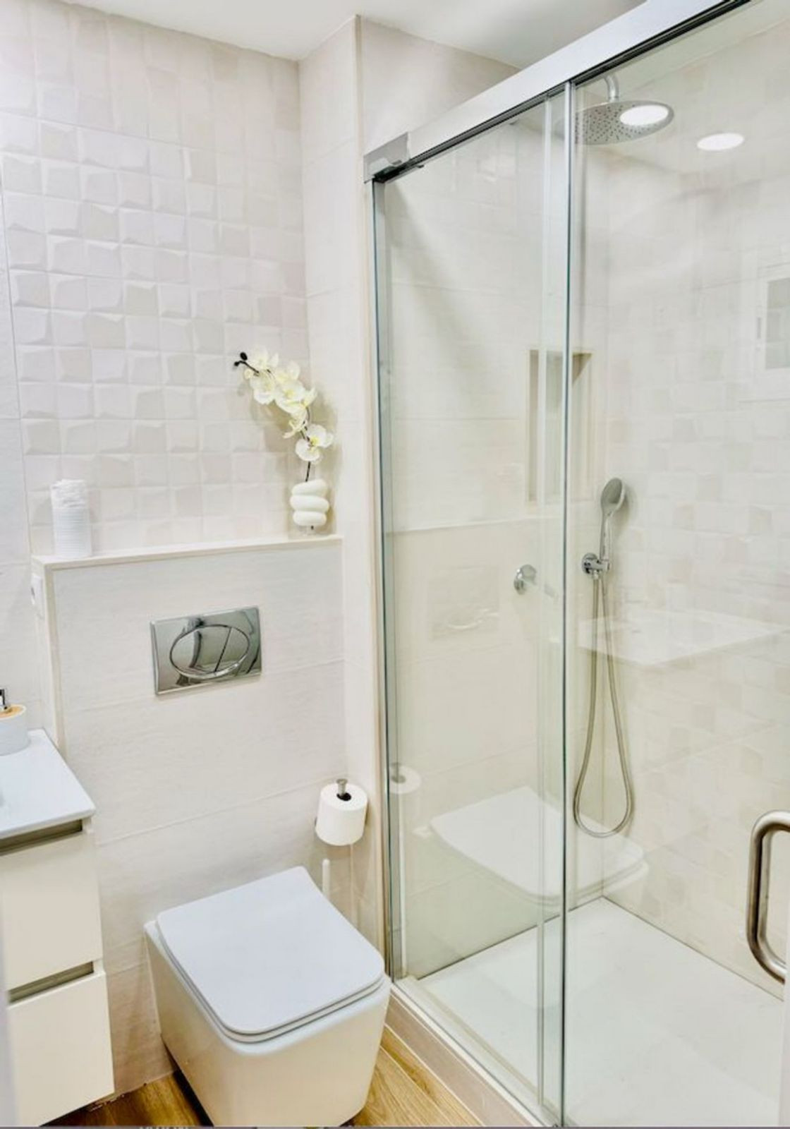 a3846302f3471f823a0f550751280642 - 10