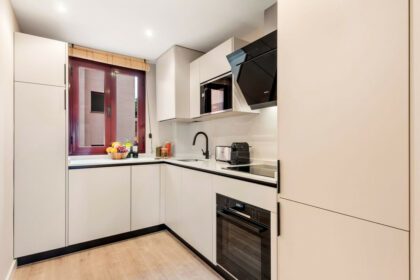 a3f4f9fe6a2493dc03e5a0bdc2e64c89 - 20