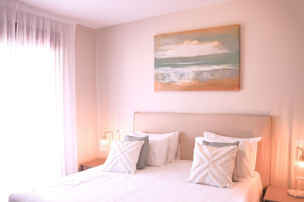 a3f4f9fe6a2493dc03e5a0bdc2e64c89 - 24