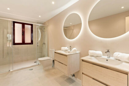 a3f4f9fe6a2493dc03e5a0bdc2e64c89 - 27