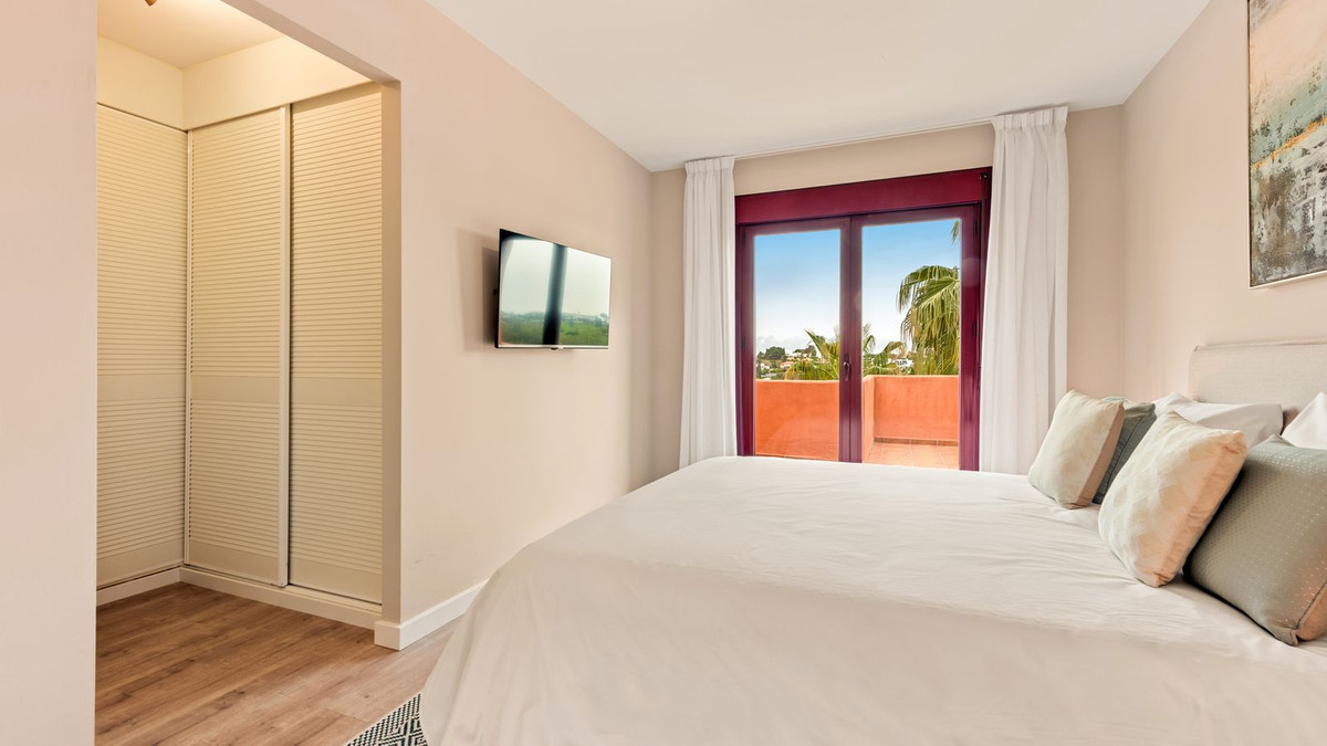 a3f4f9fe6a2493dc03e5a0bdc2e64c89 - 28