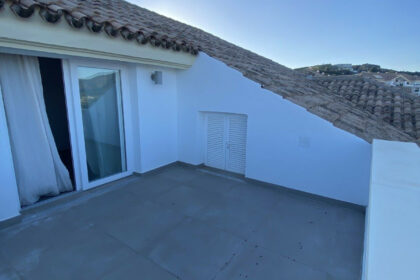 a40c337fe4a01e8301128f77391e7f70 - 46