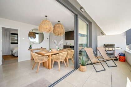 a4a2b9f3b1cc644b1db3dfc5e70aea0b - 3