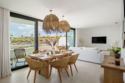 a4a2b9f3b1cc644b1db3dfc5e70aea0b - 5