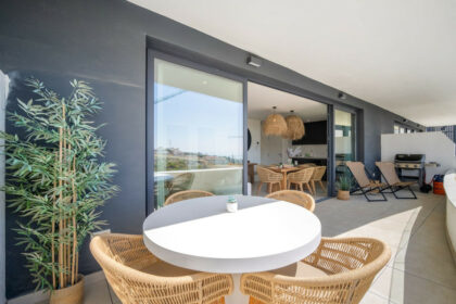 a4a2b9f3b1cc644b1db3dfc5e70aea0b - 8