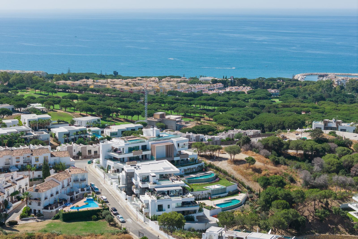 a6013c4358bfa972904635b7078d869e - 1