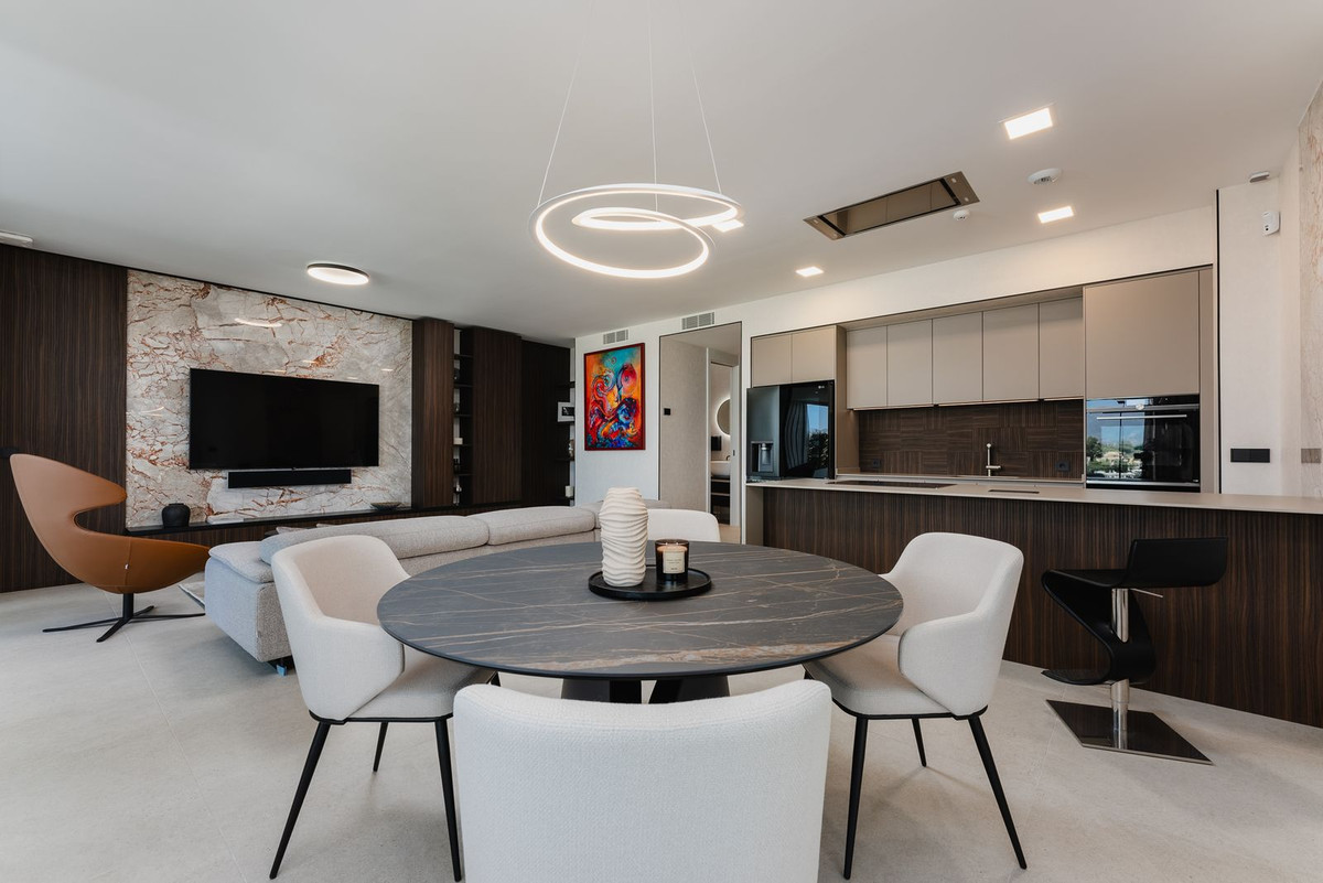 a6013c4358bfa972904635b7078d869e - 13