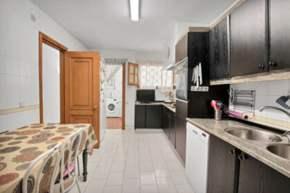 a71e79401f684c2bbe7691fc7148e8df - 22