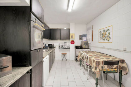 a71e79401f684c2bbe7691fc7148e8df - 23