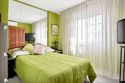 a71e79401f684c2bbe7691fc7148e8df - 3