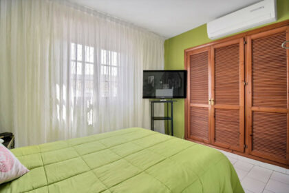 a71e79401f684c2bbe7691fc7148e8df - 5