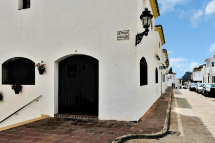 a71e79401f684c2bbe7691fc7148e8df - 7