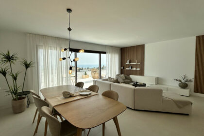 a782c9f6c451cb77961c2c5ad5c74eaf - 1