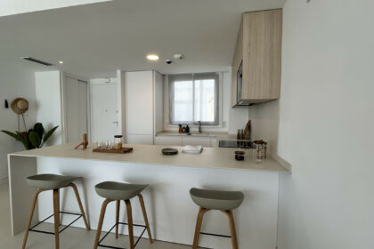 a782c9f6c451cb77961c2c5ad5c74eaf - 10