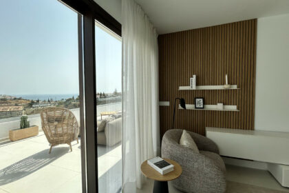 a782c9f6c451cb77961c2c5ad5c74eaf - 13