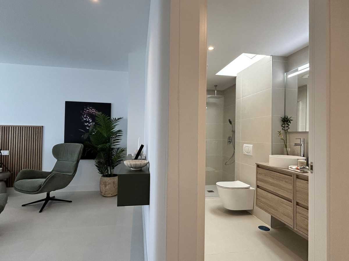 a782c9f6c451cb77961c2c5ad5c74eaf - 20