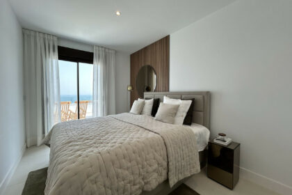 a782c9f6c451cb77961c2c5ad5c74eaf - 26