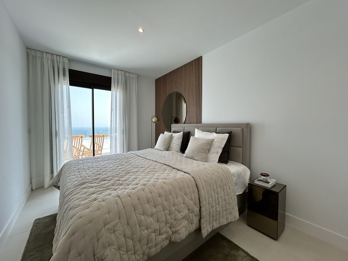 a782c9f6c451cb77961c2c5ad5c74eaf - 26