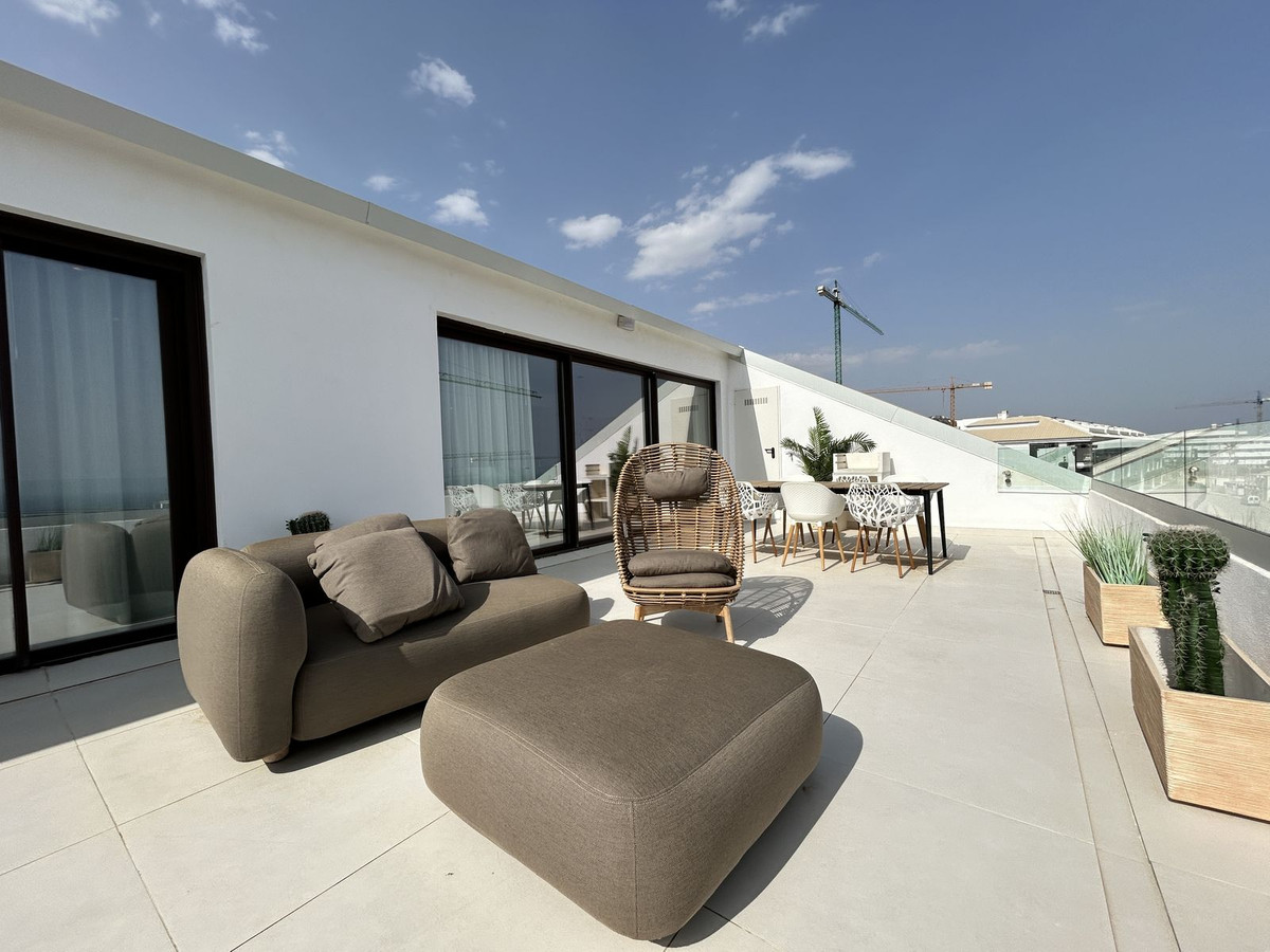 a782c9f6c451cb77961c2c5ad5c74eaf - 36