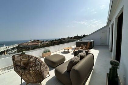 a782c9f6c451cb77961c2c5ad5c74eaf - 37