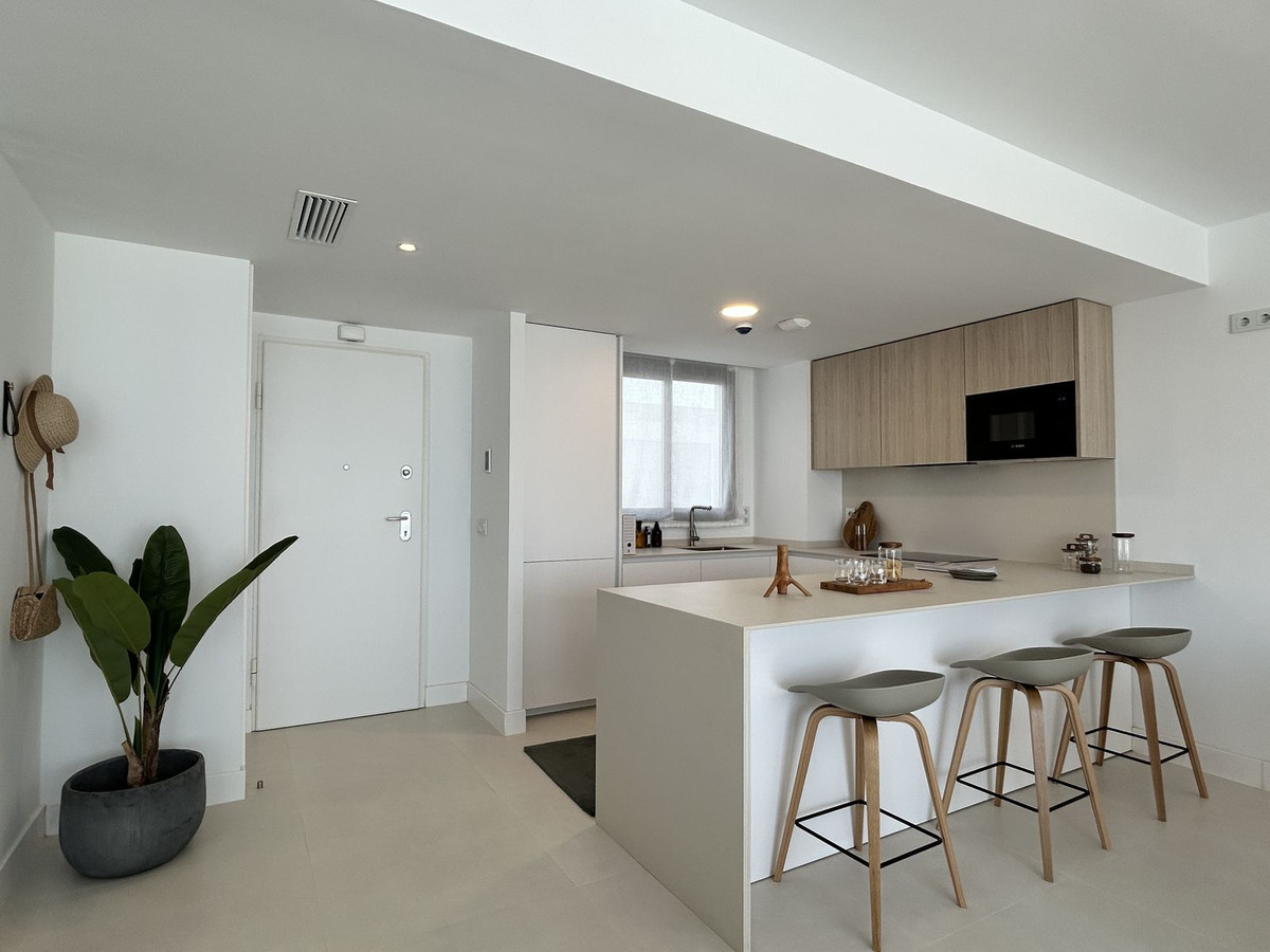 a782c9f6c451cb77961c2c5ad5c74eaf - 4