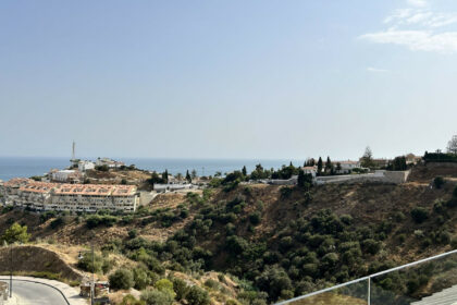 a782c9f6c451cb77961c2c5ad5c74eaf - 40