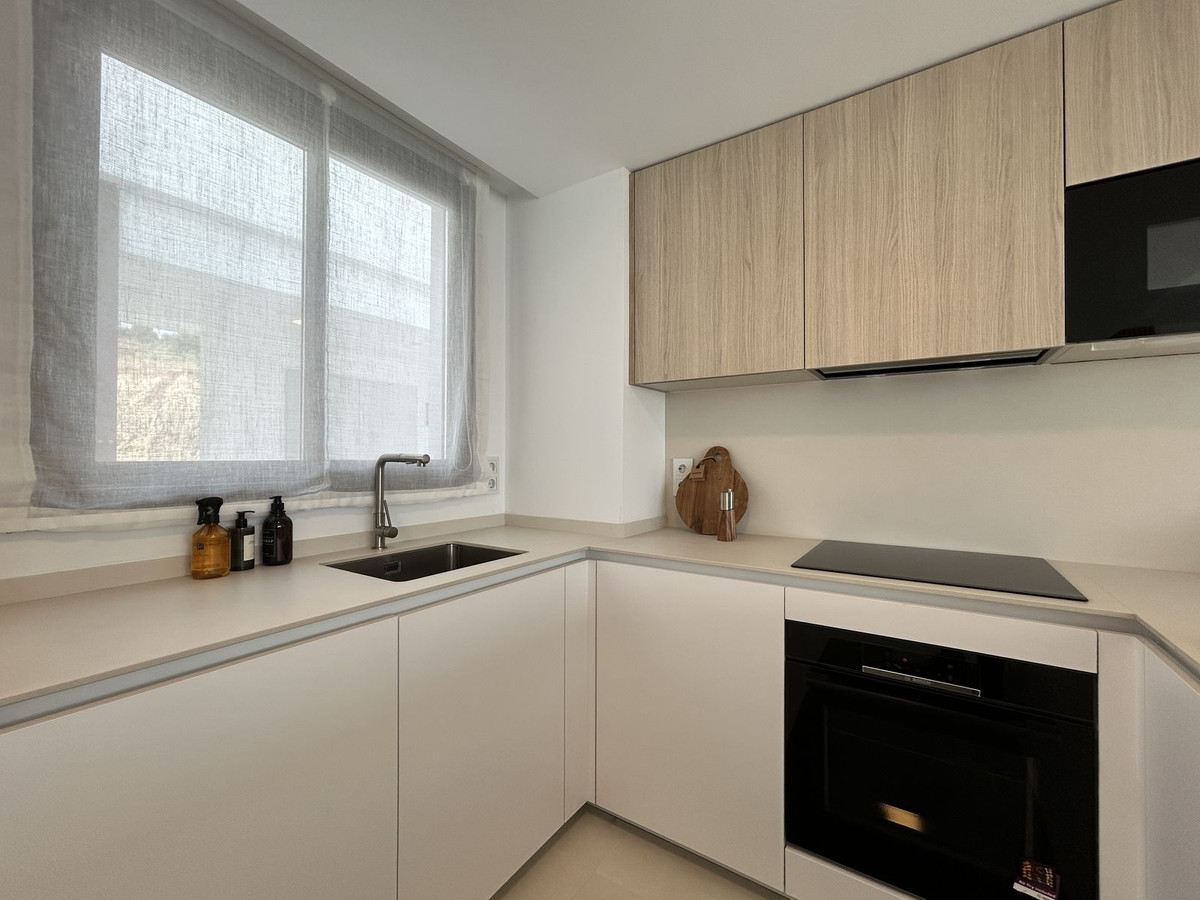 a782c9f6c451cb77961c2c5ad5c74eaf - 5